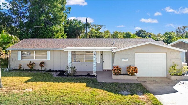 4032 Westwood Dr in Holiday, FL - Building Photo - Building Photo