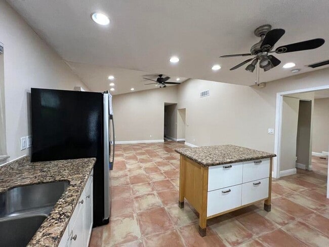 5170 2nd Rd in Greenacres, FL - Building Photo - Building Photo