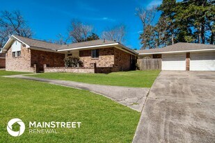 2662 S Woodloch St in Conroe, TX - Building Photo