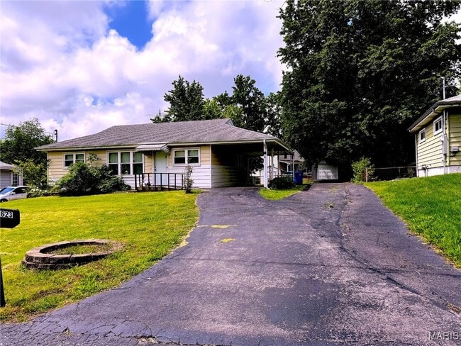 property at 1623 Kirkham Dr
