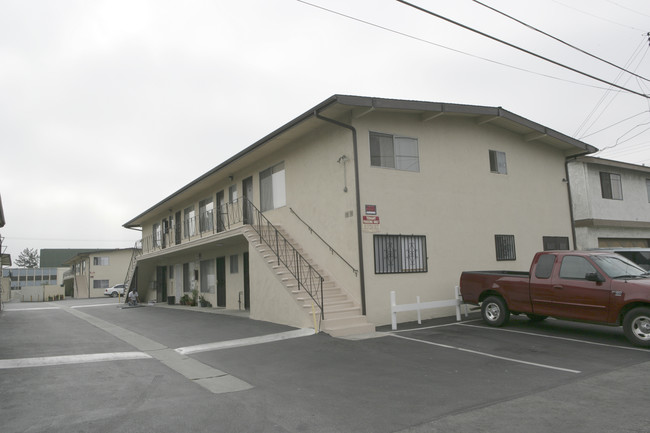 Christa Diana Apartments in Gardena, CA - Building Photo - Building Photo