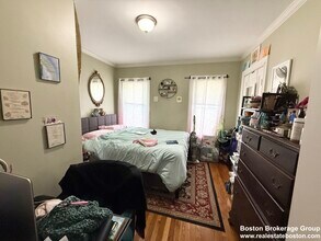 81 Florence St, Unit #1 in Boston, MA - Building Photo - Building Photo