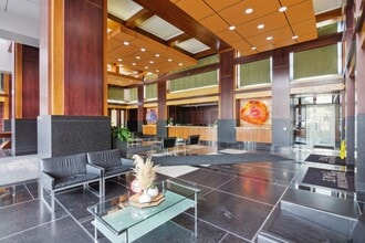 411 S Old Woodward Ave in Birmingham, MI - Building Photo - Building Photo