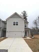 110 Maple Trl in Dawsonville, GA - Building Photo