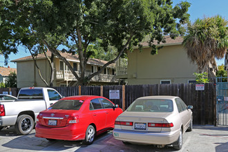 Sophora Square in Sacramento, CA - Building Photo - Building Photo