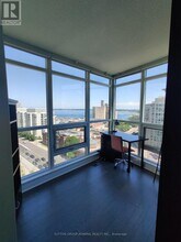 600 Fleet St in Toronto, ON - Building Photo - Building Photo