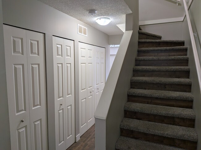 45185 Wolfe Road104 in Chilliwack, BC - Building Photo - Building Photo