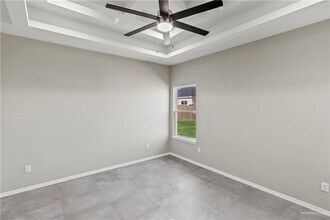 7 N 37th St in McAllen, TX - Building Photo - Building Photo