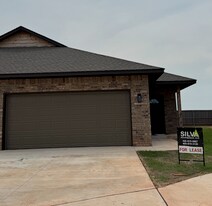 5120 Brooke Rd in Tuttle, OK - Building Photo