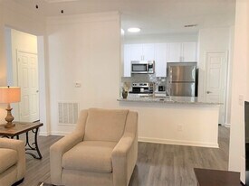 5028 Gardner Dr in Alpharetta, GA - Building Photo