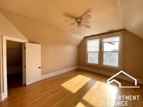 3434 W Drummond Pl in Chicago, IL - Foto de edificio - Building Photo