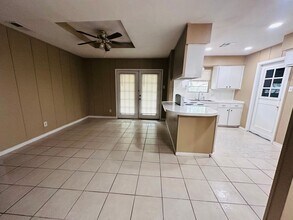 6813 Southhaven Dr in Corpus Christi, TX - Building Photo - Building Photo