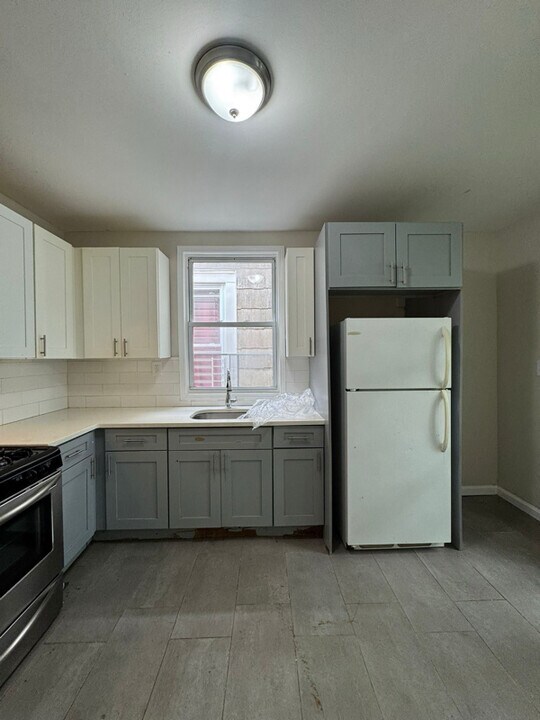426 S 17th St in Newark, NJ - Building Photo
