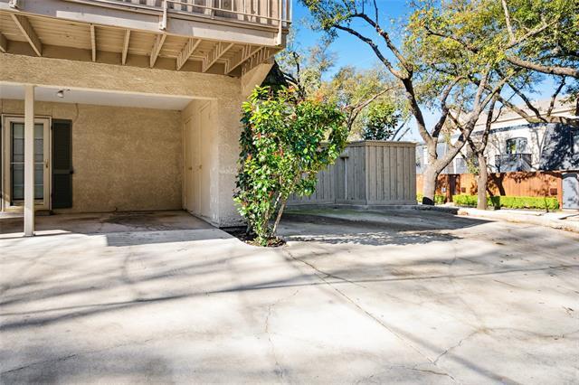 property at 3606 Hawthorne Ave