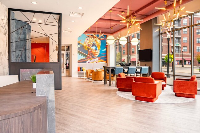 8th and High in Columbus, OH - Foto de edificio - Building Photo