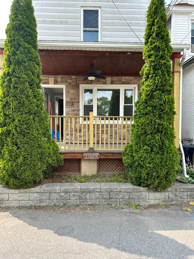 1024 Farber Ct in Scranton, PA - Building Photo - Building Photo