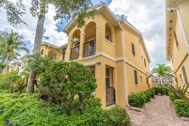 property at 7833 Veronawalk Blvd