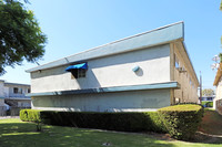 11581 Stuart Dr in Garden Grove, CA - Foto de edificio - Building Photo