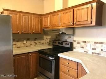 446 Chemin Metairie Rd in Youngsville, LA - Building Photo - Building Photo