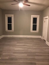 2113 Fulton Ave, Unit Apt 1 in Cincinnati, OH - Foto de edificio - Building Photo