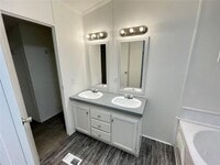 2881 Fostoria Tram Rd photo'