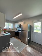 Northway at Clemmons Village in Clemmons, NC - Building Photo - Building Photo