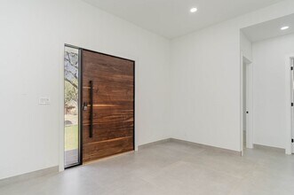 6254 Linden Ln in Dallas, TX - Building Photo - Building Photo