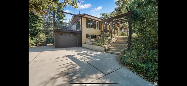 property at 4594 Fillmore Ave