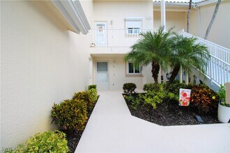 333 Sunrise Cay in Naples, FL - Building Photo - Building Photo