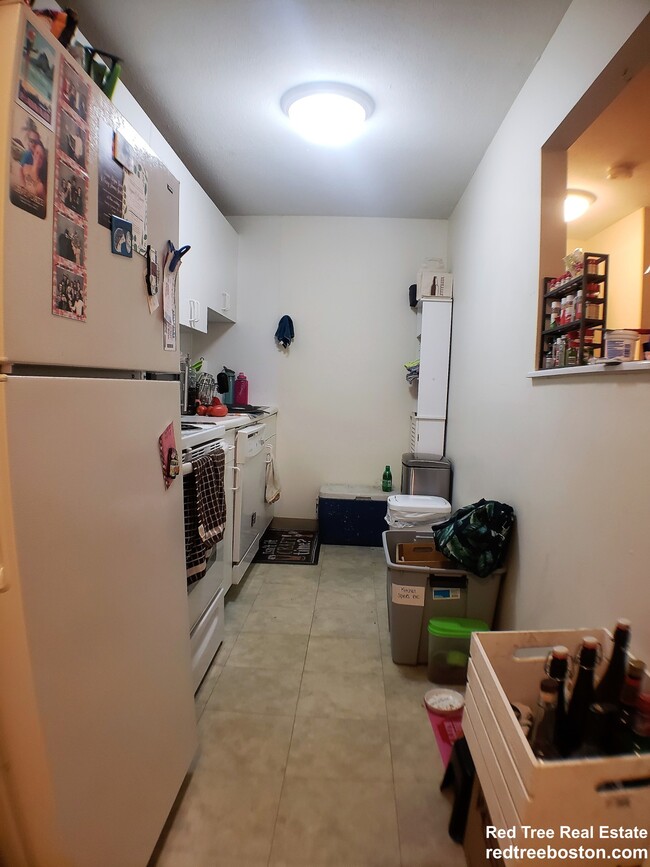 122 Dustin St in Boston, MA - Building Photo - Building Photo