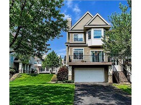 2560 Eagle Trace Ln in Woodbury, MN - Building Photo