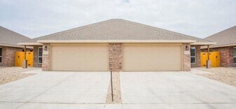 5606 Jarvis St in Lubbock, TX - Building Photo