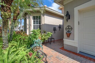8127 Playa Del Sur Blvd in Greenacres, FL - Building Photo - Building Photo