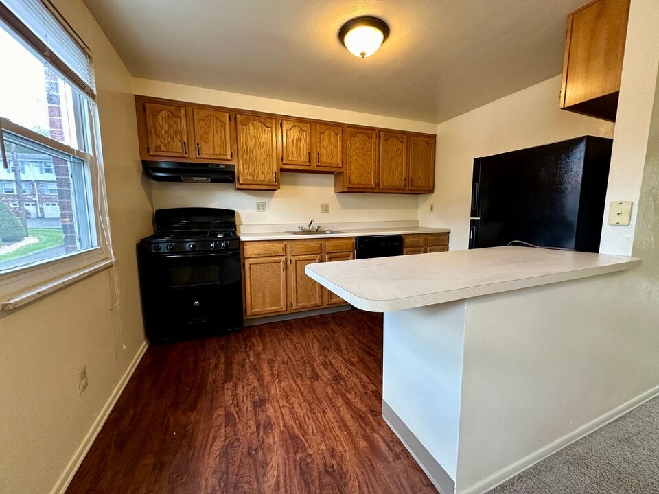 434 Vale Ave in Plum, PA - Building Photo