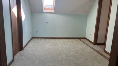 2 Thorndike St, Unit 4b in Arlington, MA - Building Photo - Building Photo