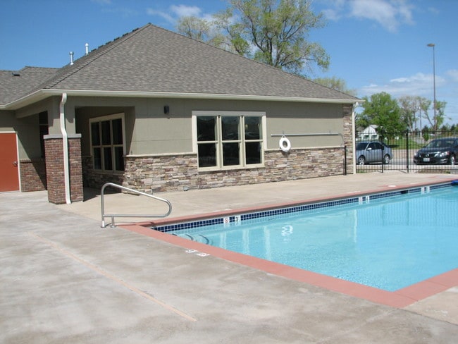 Hawthorne Gardens in Chubbuck, ID - Foto de edificio - Building Photo