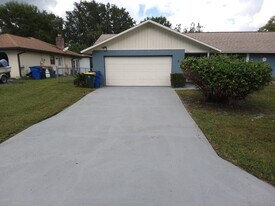 103 Fox Ridge Rd in Lake Placid, FL - Building Photo