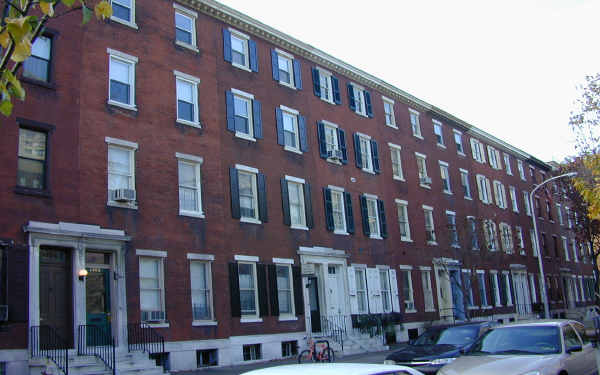 1308 Pine St in Philadelphia, PA - Building Photo