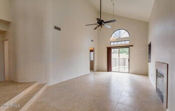 10351 E Sharon Dr in Scottsdale, AZ - Building Photo - Building Photo