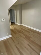 4305 Rockville Rd in Indianapolis, IN - Foto de edificio - Building Photo