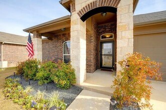 201 Rusk Bluff Ave in Leander, TX - Building Photo - Building Photo