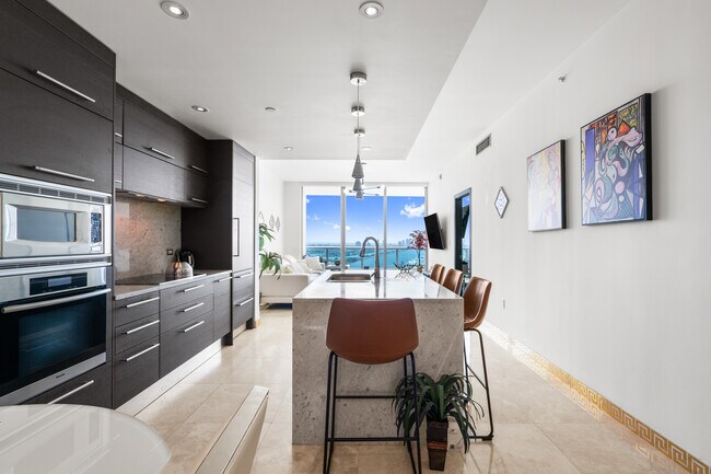property at 900 Biscayne Blvd