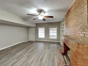 1703 Carlisle St in Irving, TX - Building Photo - Building Photo