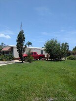 2845 SE Carroll St in Stuart, FL - Building Photo