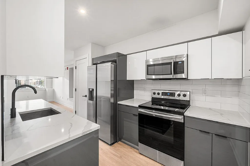 933 N 29th St in Philadelphia, PA - Building Photo