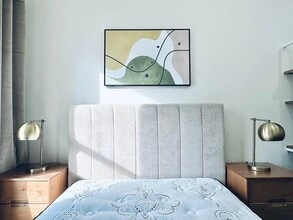 Furnished room/NOT APARTMENT in Brooklyn, NY - Building Photo - Building Photo