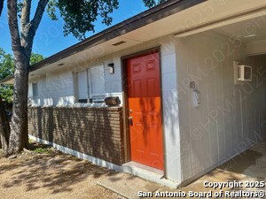 813 John Adams Dr in San Antonio, TX - Building Photo - Building Photo