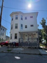 204 Chapin Ave in Providence, RI - Building Photo