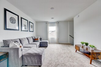 2204 Nightview Dr in Pflugerville, TX - Building Photo - Building Photo