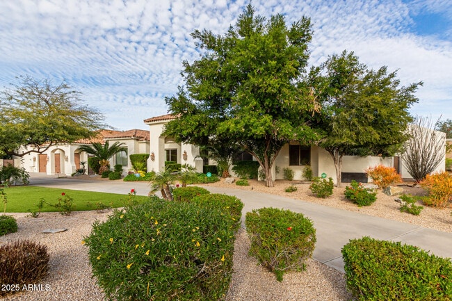 7002 E Aster Dr in Scottsdale, AZ - Building Photo - Building Photo